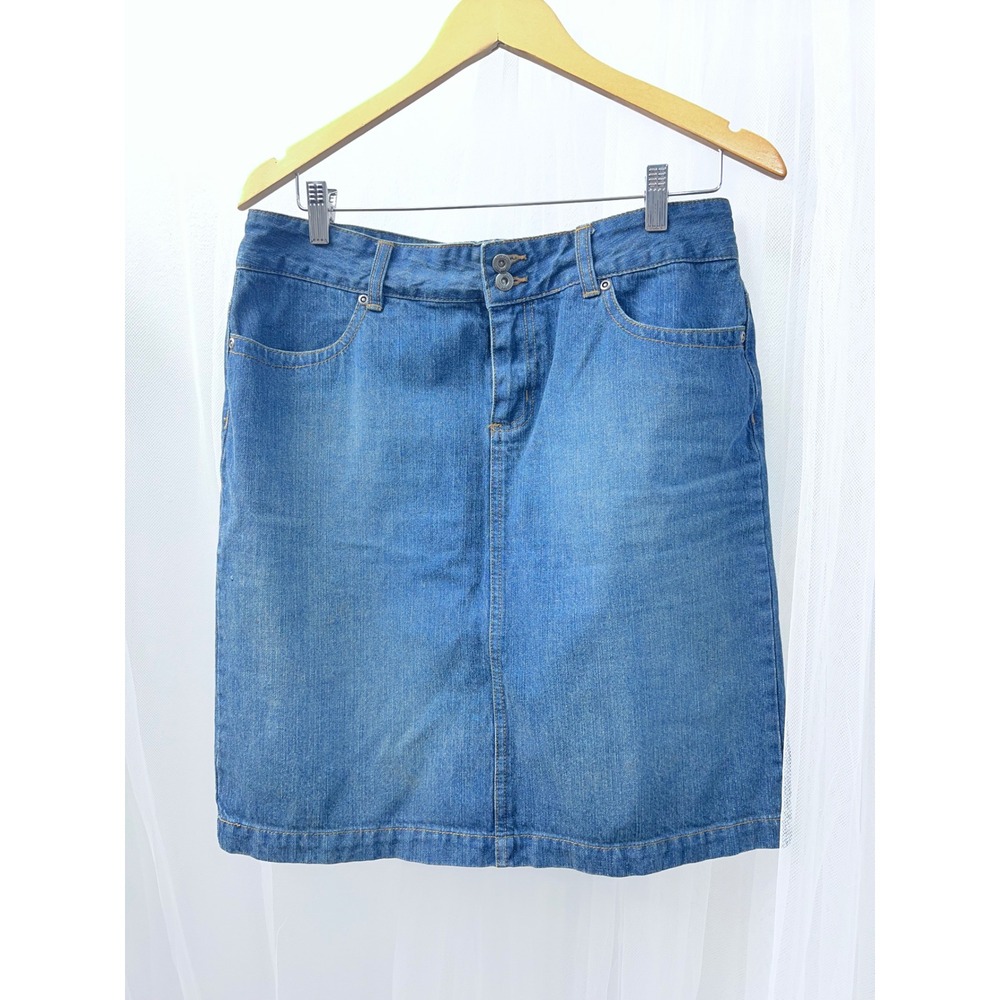 Liz &‎ Co Womens Blue Denim Skirt Size 10 Medium Wash Cotton Knee Length Classic
